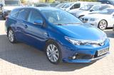 Toyota Auris Touring Sports - blaue Toyota Auris Touring Sports