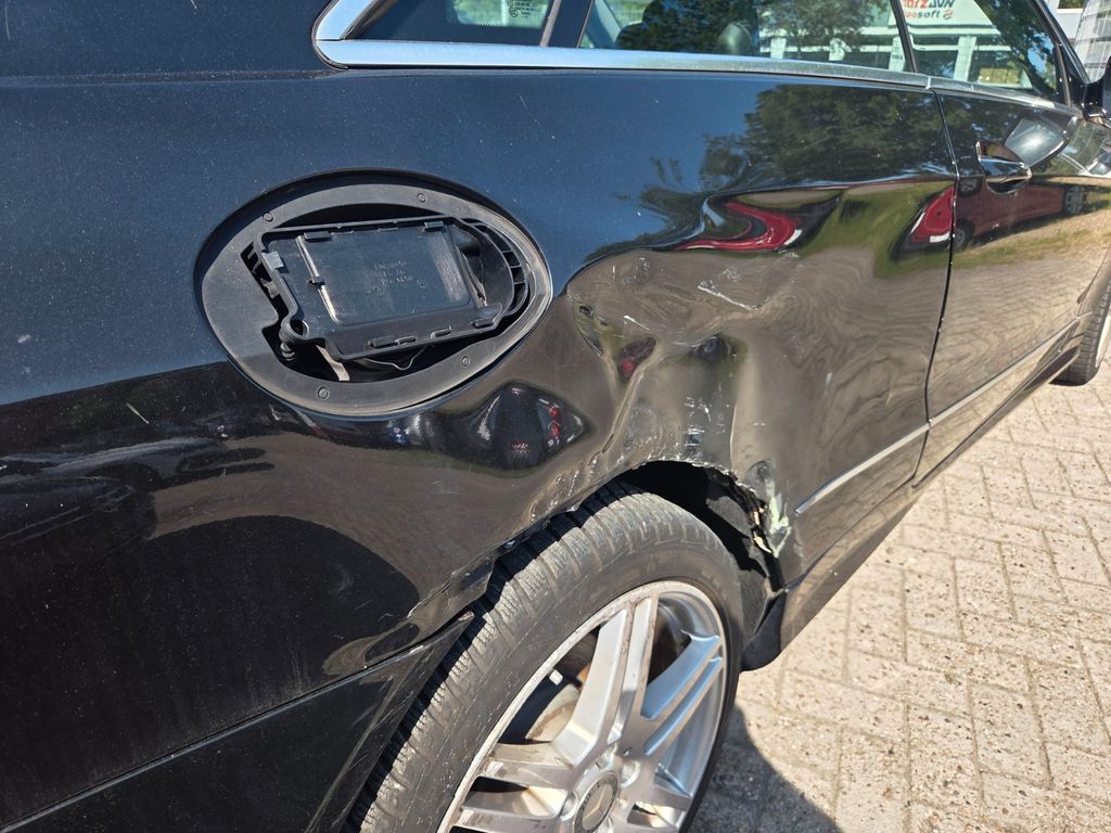 Mercedes-Benz E 350 E Coupe E 350 CGI BlueEfficiency – Ansicht 6