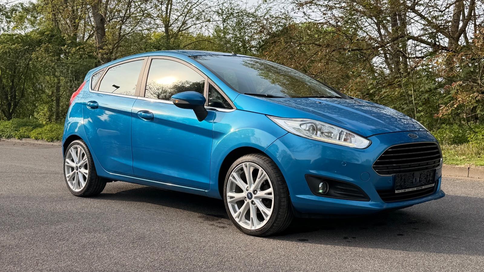 Ford Fiesta Titanium/Zahnriemen&Kupplung/ neu*