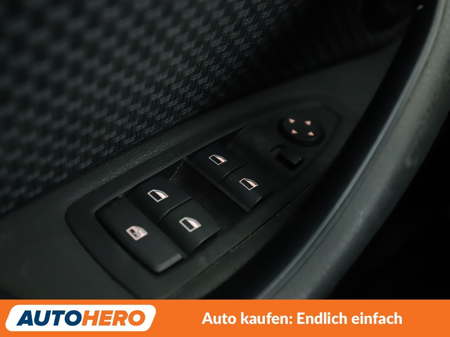 BMW X1 sDrive 18i Advantage Aut.*NAVI*TEMPO*PDC*SHZ* foto 24