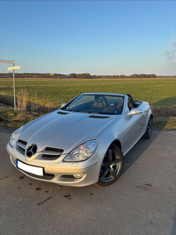 Mercedes-Benz SLK 200