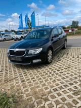 Skoda Superb COmbi 20  170ps - Skoda Octavia: Super