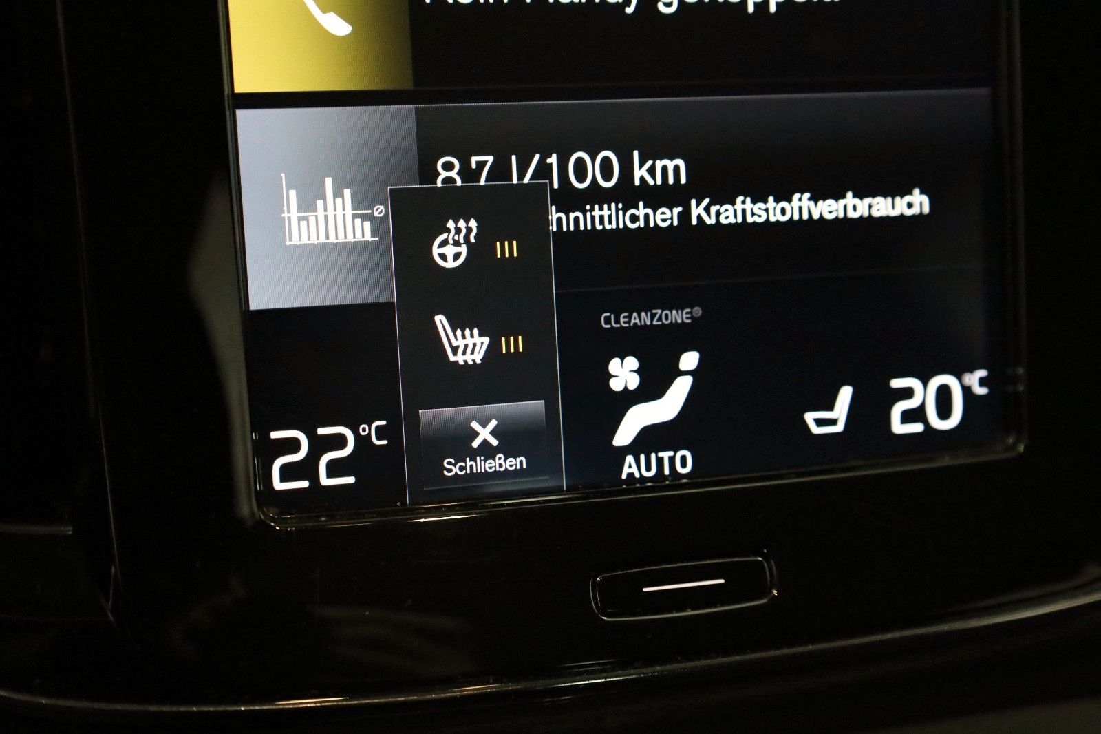 Fahrzeugabbildung Volvo XC40 Momentum Pro,Navi,LED,SH,Kamera,H&K,Carplay