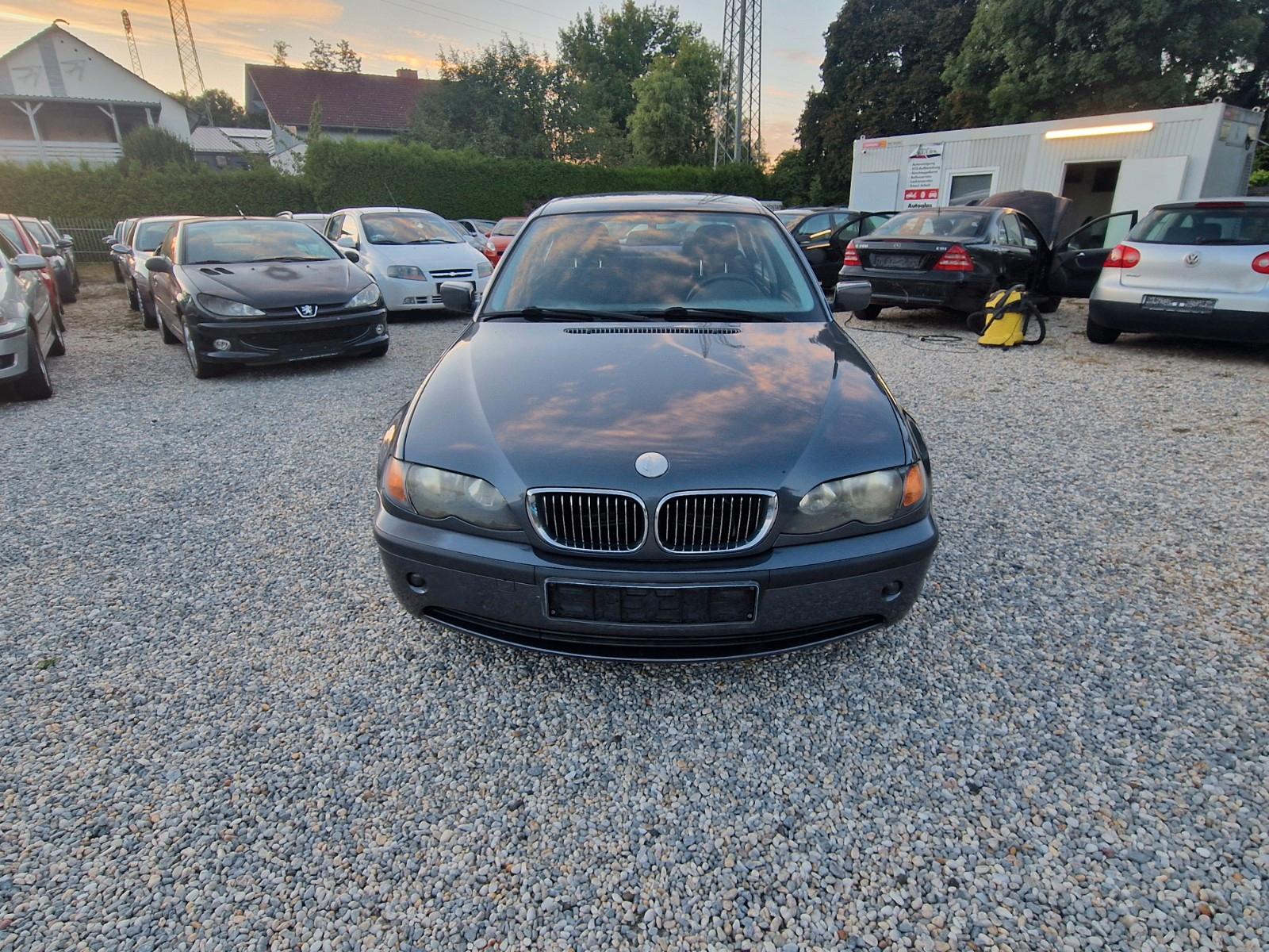 BMW 325xi Limousine
