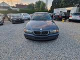 BMW 325 Baureihe 3 Lim. 325xi - BMW 325 aus 2002