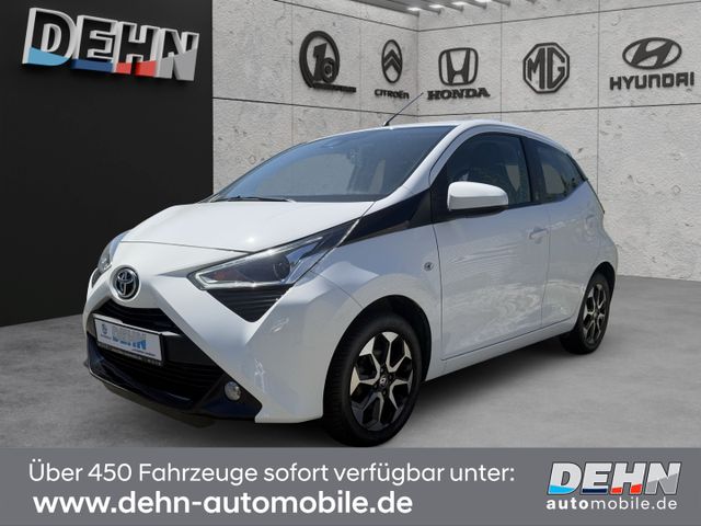 Toyota Aygo 1.0 X-Play Team Deutschland RFK Carplay PDC