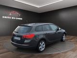 Opel Astra J Sports Tourer Bi-Xenon/Tempoma/Bluetooth - Opel Astra: Kombi, J