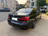 BMW 730d xDrive M-Sportpaket Individual B&W  - BMW 730: I