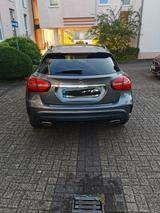 Mercedes-Benz GLA 180 DCT - AMG Pano Urban sport - gebrauchte Mercedes-Benz GLA 180 aus dem Jahr 2020