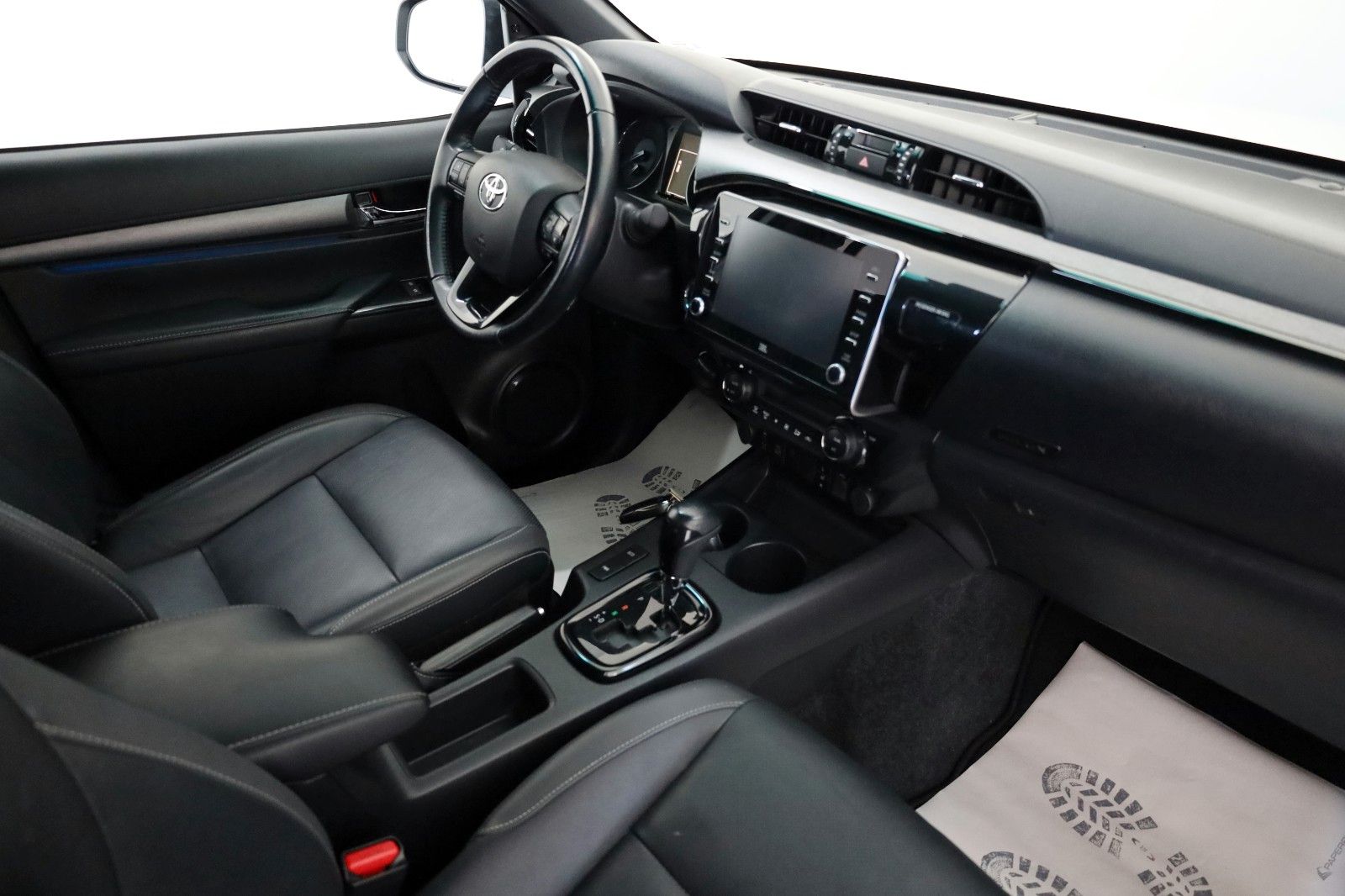 Fahrzeugabbildung Toyota Hilux 2.8 D-4D 4x4 Invincible Sport,ACC,360°,AHK