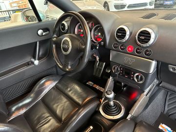 Audi TT *Klima*elek. Fenst.* Sport* Coupe*