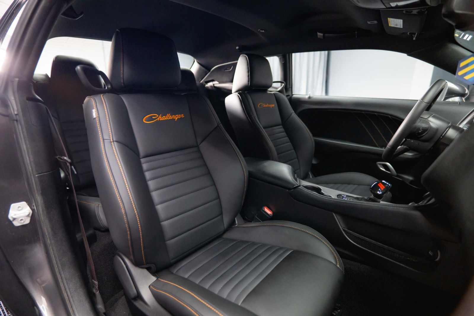 Fahrzeugabbildung Dodge Challenger 3.6 V6 GT SRT Styling LAST CALL 19%
