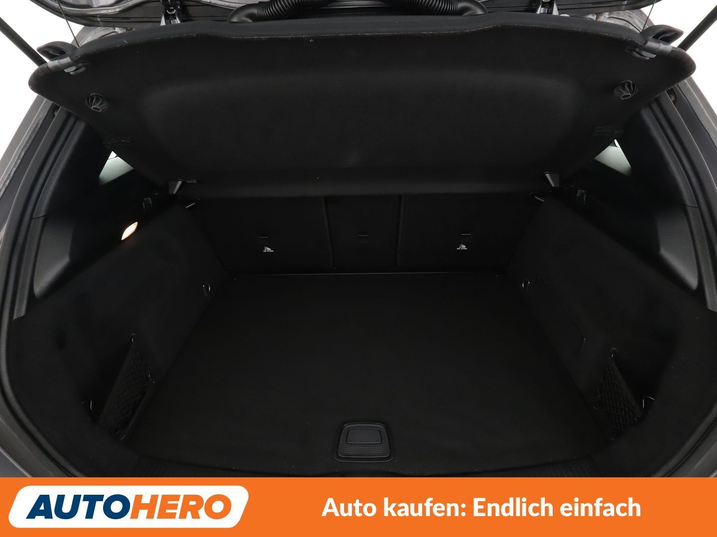 Mercedes-Benz B 180 Progressive Aut. NAVI VC TEMPO PDC foto 18