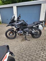 BMW R1250GS - gebrauchte Motorräder in Krefeld