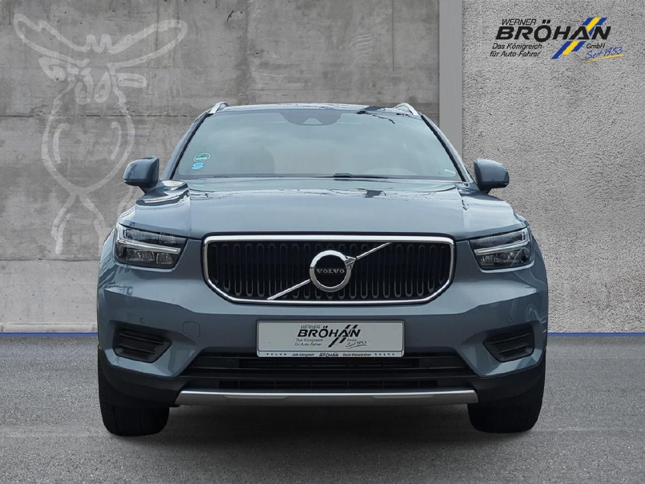 Fahrzeugabbildung Volvo Momentum Pro 2WD