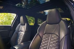 AUDI RS6 Avant*HU*PANO*MATRIX*AHK*SH*KERAMIK*360*B&O*