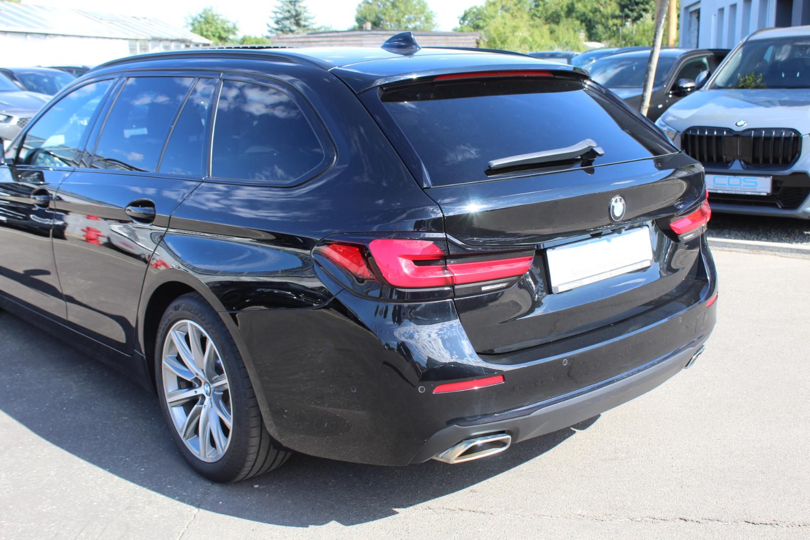 BMW 520d xDrive Tour. +Panoramad.+Stop&Go+AHK+Hifi+
