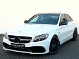 Mercedes-Benz C 63 AMG 4.0 V8  / NIGHT PAKET / 360°CAM/BURMES/ - Mercedes-Benz aus 2017: 63