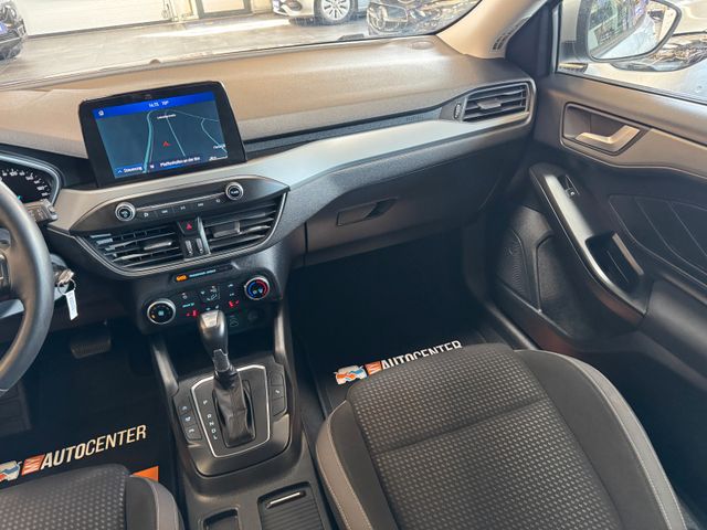 MYAUTOCENTER – Gebraucht- und Jahreswagen mit Werkstattservice in Pfaffenhofen Ford Focus *KEYLESS*TEMPO*SIHZ*LKHZ*NAVI*LED*