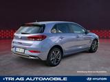 Hyundai i30 5-Türer Advantage Navi Einparkhilfe vo+hi Si - Hyundai i30: Blau