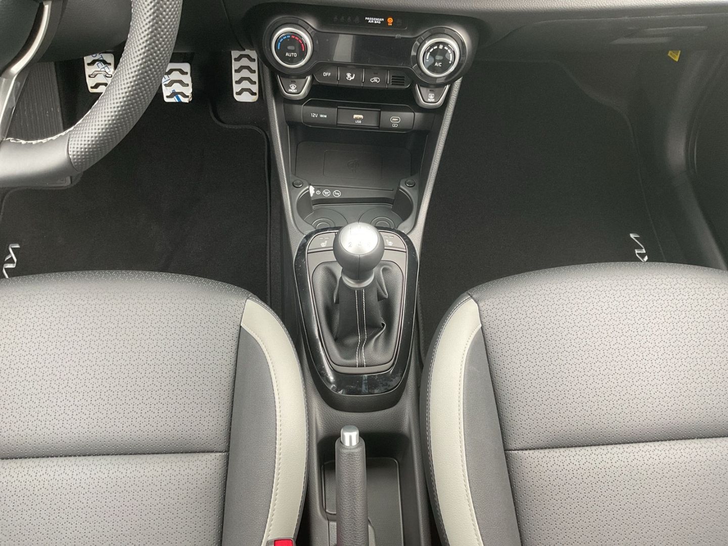 Fahrzeugabbildung Kia Picanto PE2 GT-LINE 1.2 *NAVIGATIONSSYTEM*
