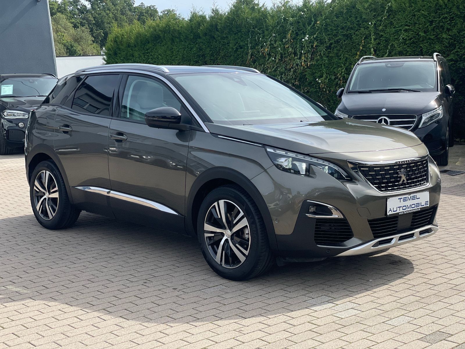 PEUGEOT 3008, 2016, Benzin, 131 PS