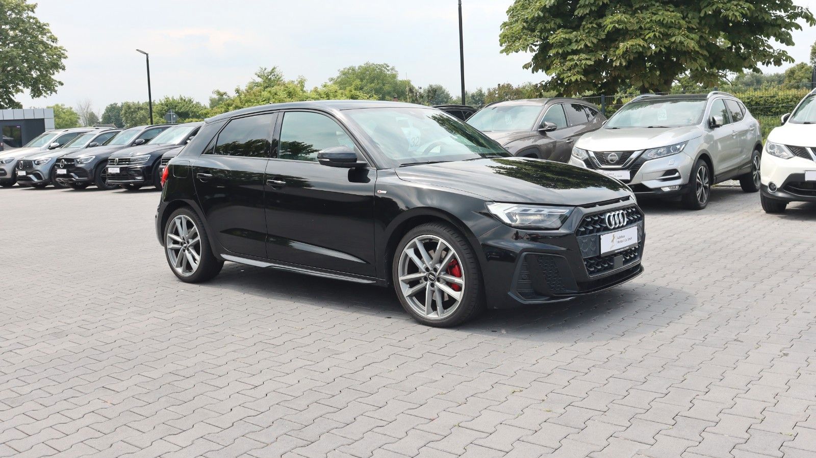 AUDI A1 35 S tronic 3x S Line LED CarPlay PDC Tempo.