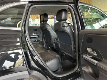 Mercedes-Benz GLA 220 d 4Matic *LED*AHK*Keyless*