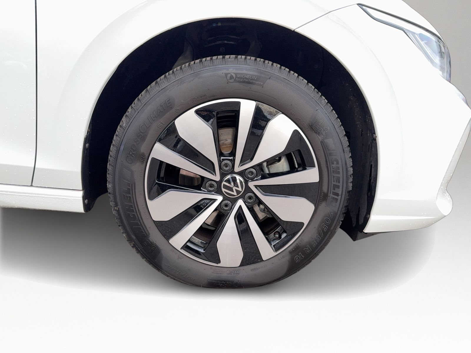 Golf VIII 1.5 eTSI GOAL, ACC, LED, Sitzhzg, Trav