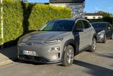 Hyundai KONA Elektro 100kW Select SHZ LHZ CAM TÜV 04/28