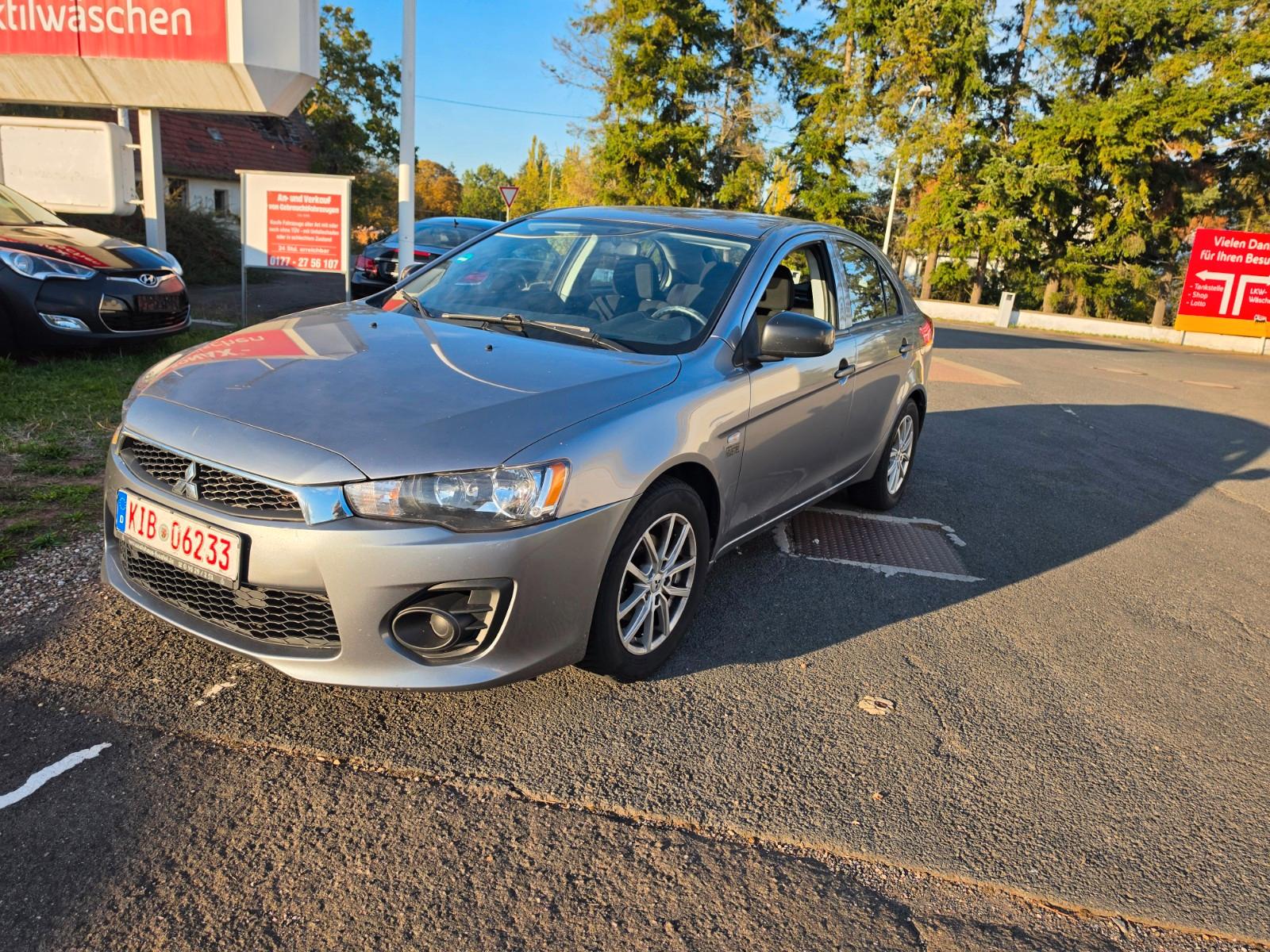 Mitsubishi Lancer