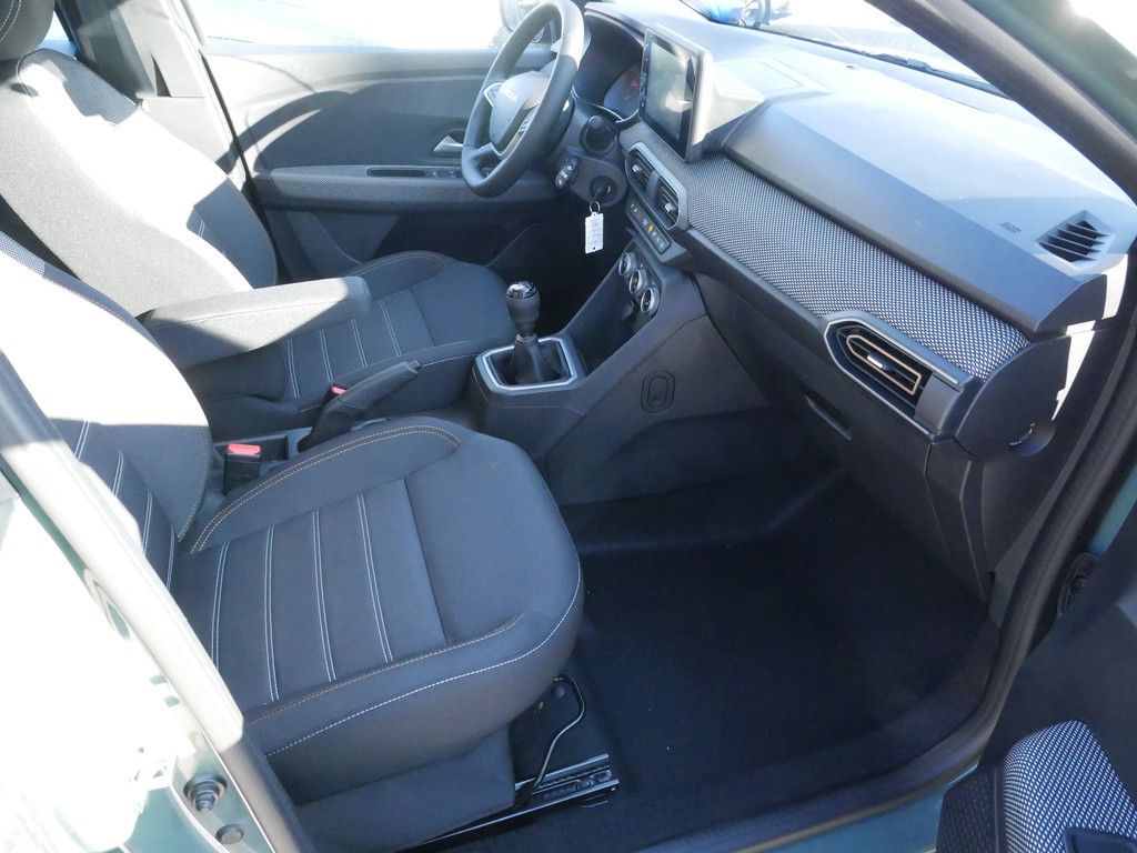 Fahrzeugabbildung Dacia Sandero Stepway Expression TCe 90