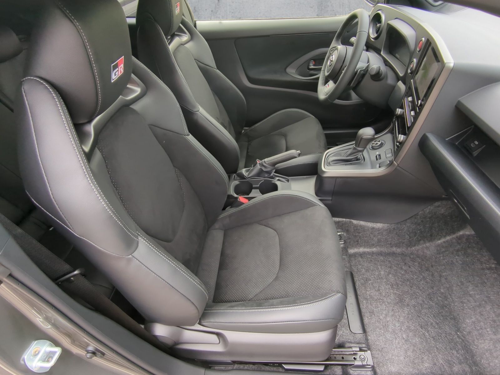 Toyota Yaris - Bild 13