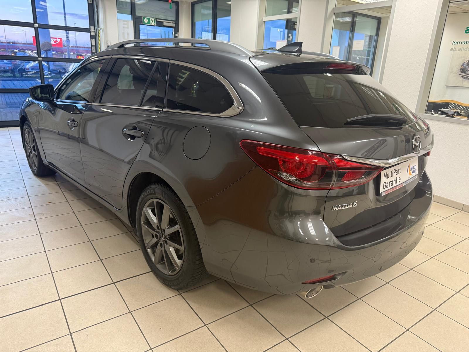 Fahrzeugabbildung Mazda 6 Kombi Sports-Line / LED/NAVI/LEDER/KAMERA