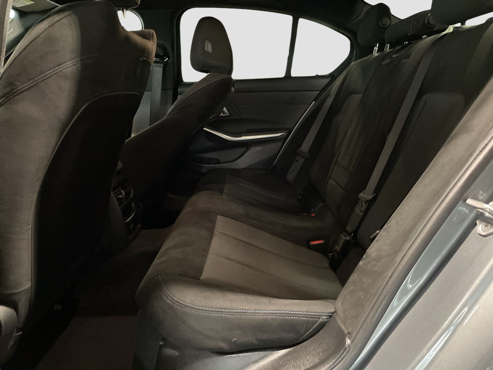 BMW 320 - Bild 13
