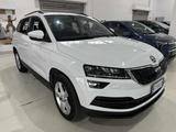 Skoda SKODA Karoq 1.6 TDI SCR DSG Executive - Skoda Karoq mit Halbautomatikschaltung