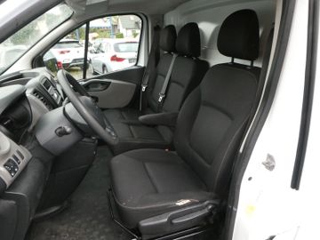 Renault Trafic - 10