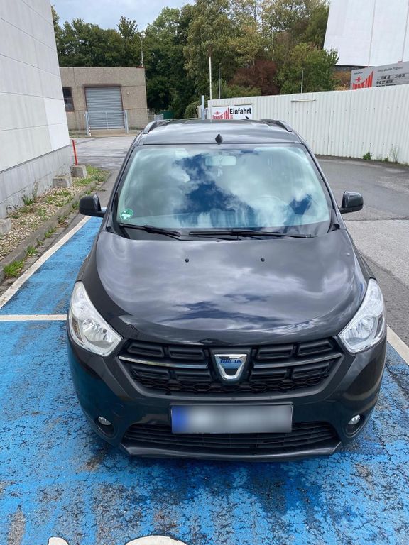 Image of Dacia Lodgy