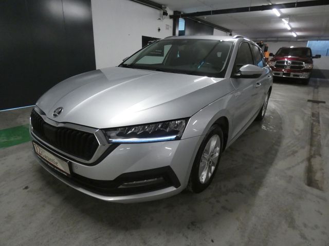 Skoda Octavia Combi *TDI*1 HAND*EURO 6*NAVI