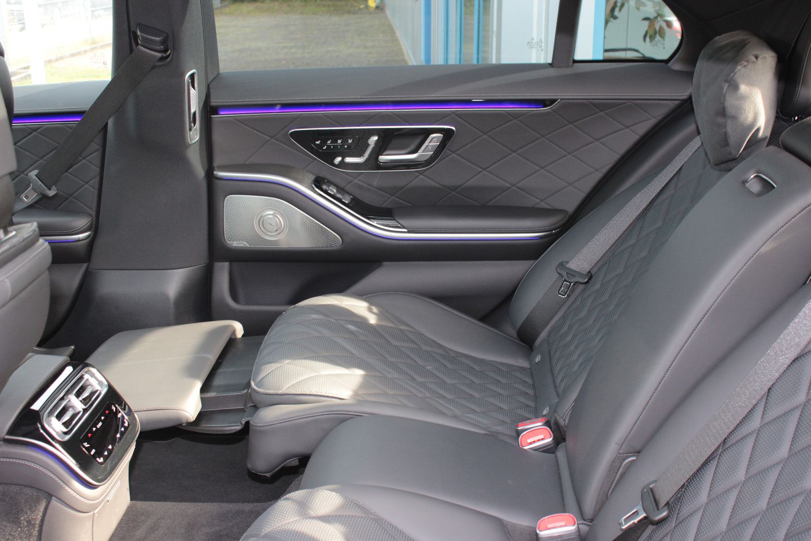 Fahrzeugabbildung Mercedes-Benz S 580 e 4Matic L
