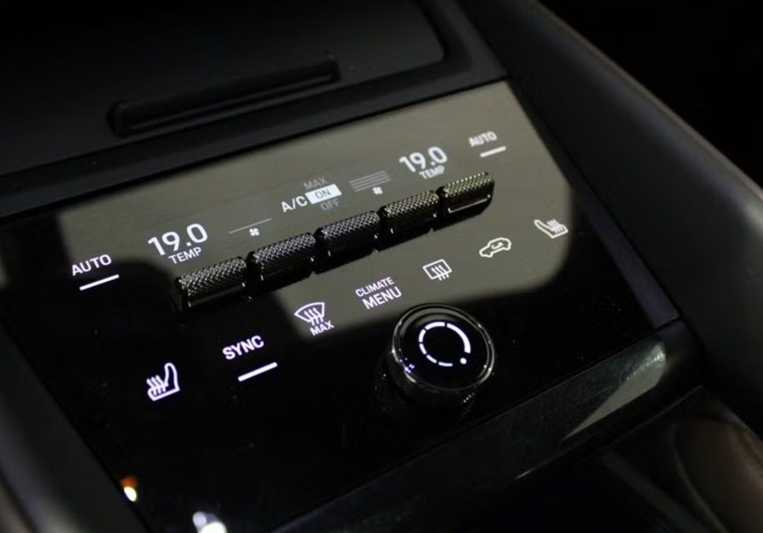 Porsche Macan Electric Turbo foto 19