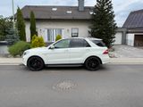 Mercedes-Benz ML 63 AMG 4MATIC AMG Drivers Pack Night vis. H&K