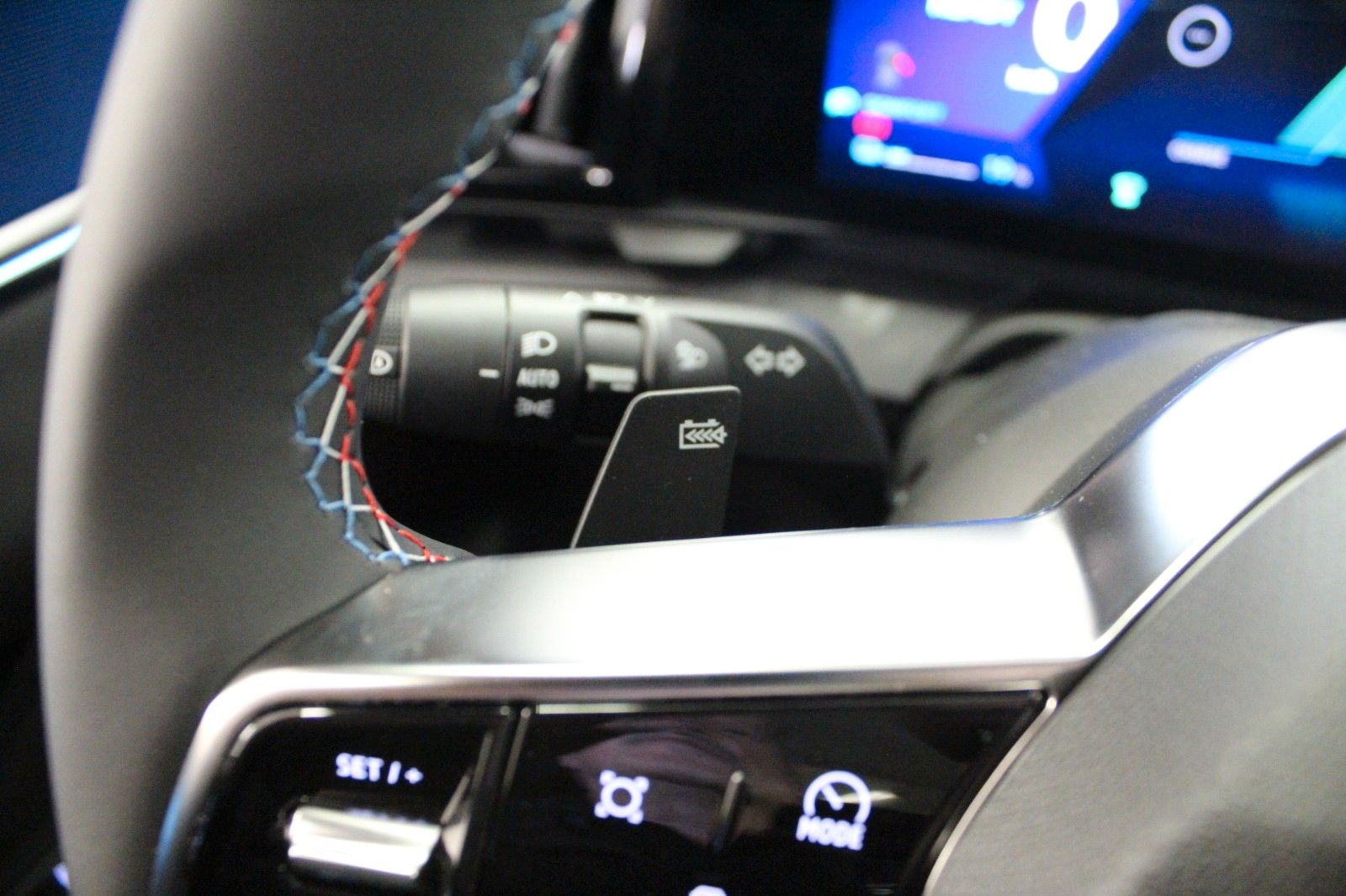 Fahrzeugabbildung Renault Scenic E-Tech 220 Long Range Esprit Alpine