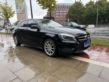 Mercedes A 220 - 1