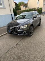 Audi Q5 2.0 TDI ultra 110kW - - Audi Q5 aus 2013 mit Benzin-Antrieb: Geländewagen