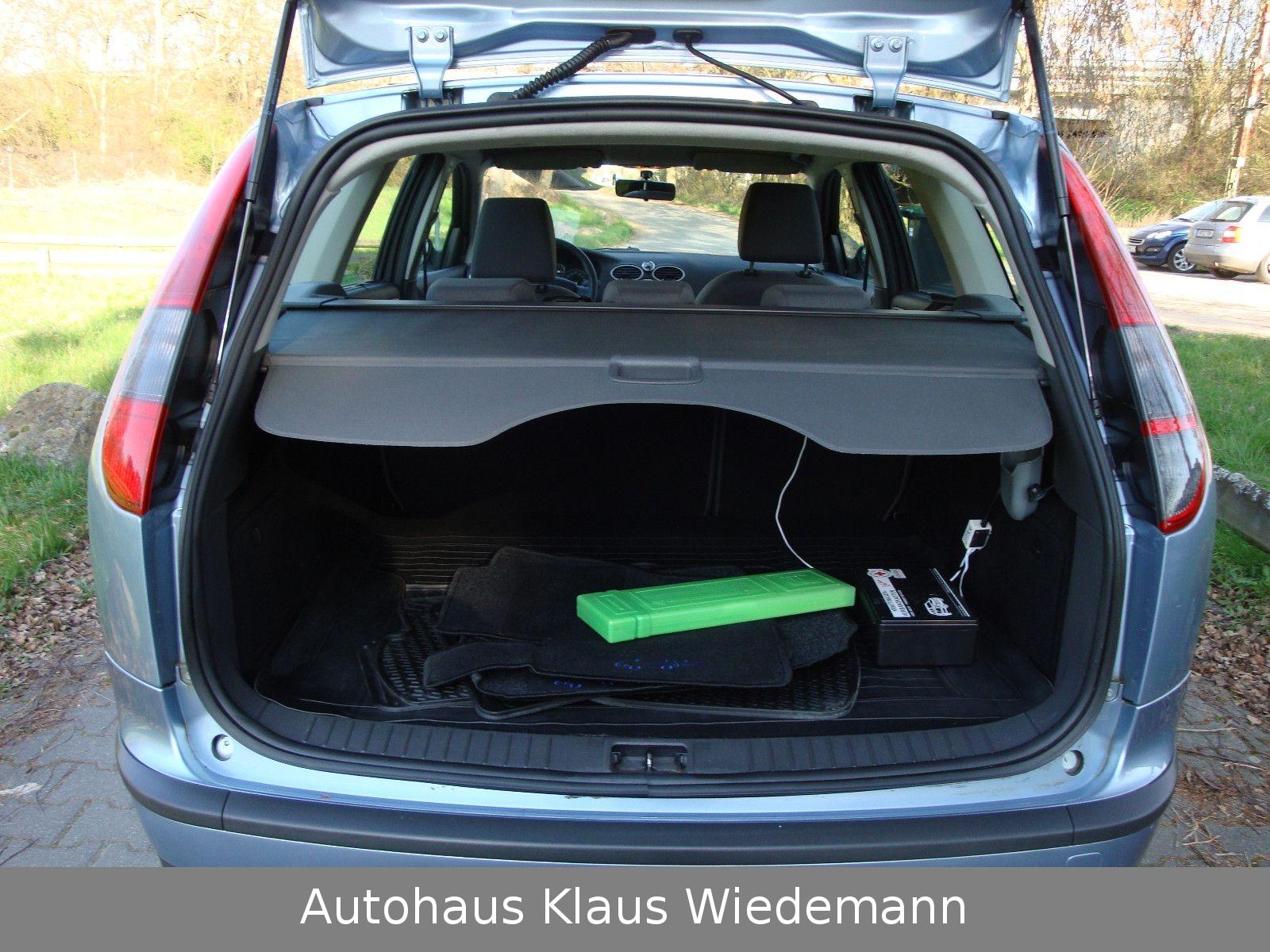 Ford Focus 2005 — photo 5