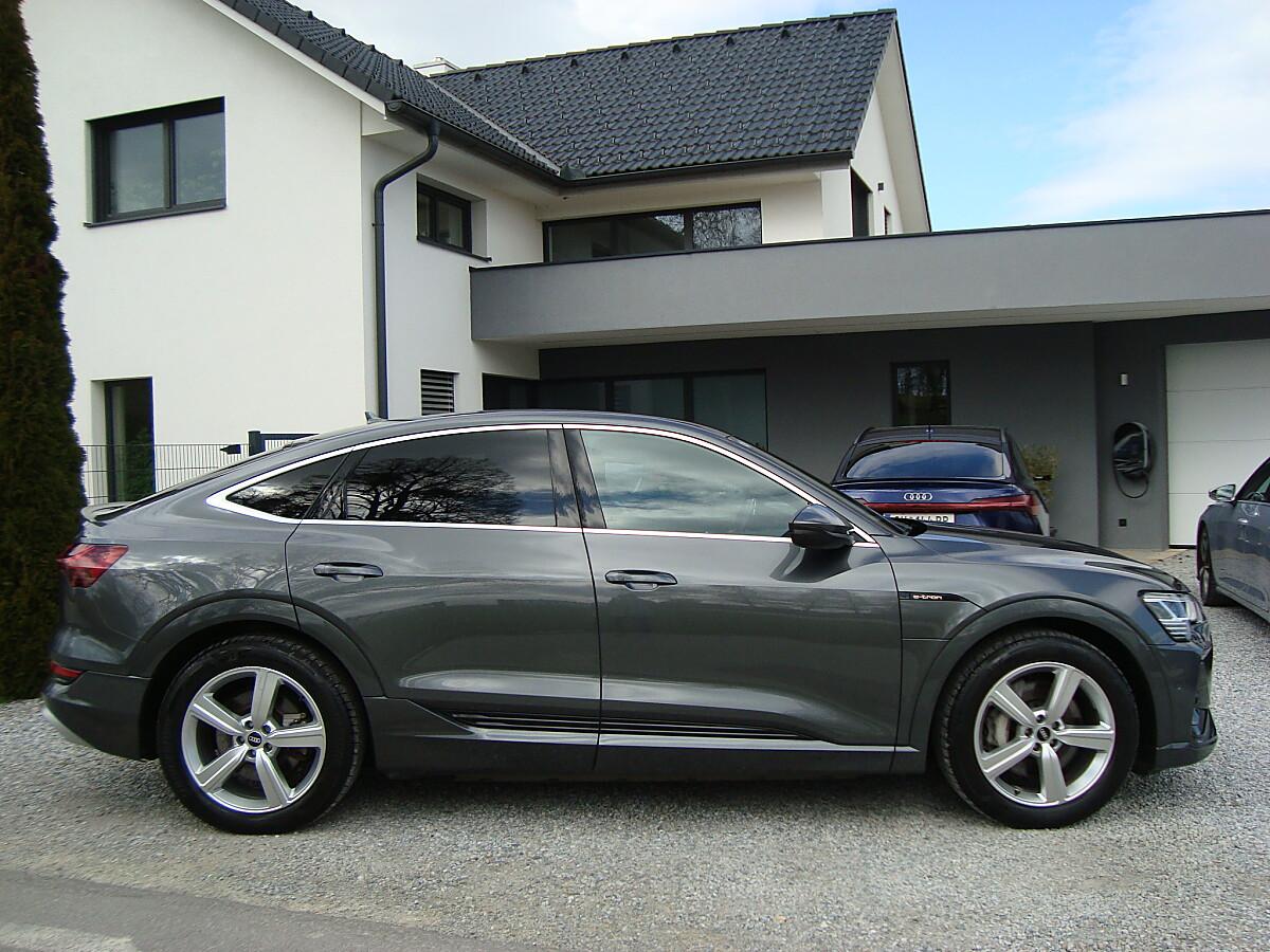 Audi e-tron SB 55 quattro 95kWh S-line Voll 1-Hand