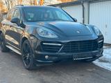 Porsche Cayenne Turbo GTS 4.8 L V8 Porsche... - Porsche Cayenne aus 2012: Turbo