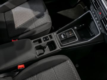 Ford Tourneo Connect 2.0 Titanium Assistenz-Paket