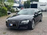Audi A8 4.2 FSI quattro Top Zustand Garantie - Audi A8 mit Benzin-Antrieb: Limousine, 4.2